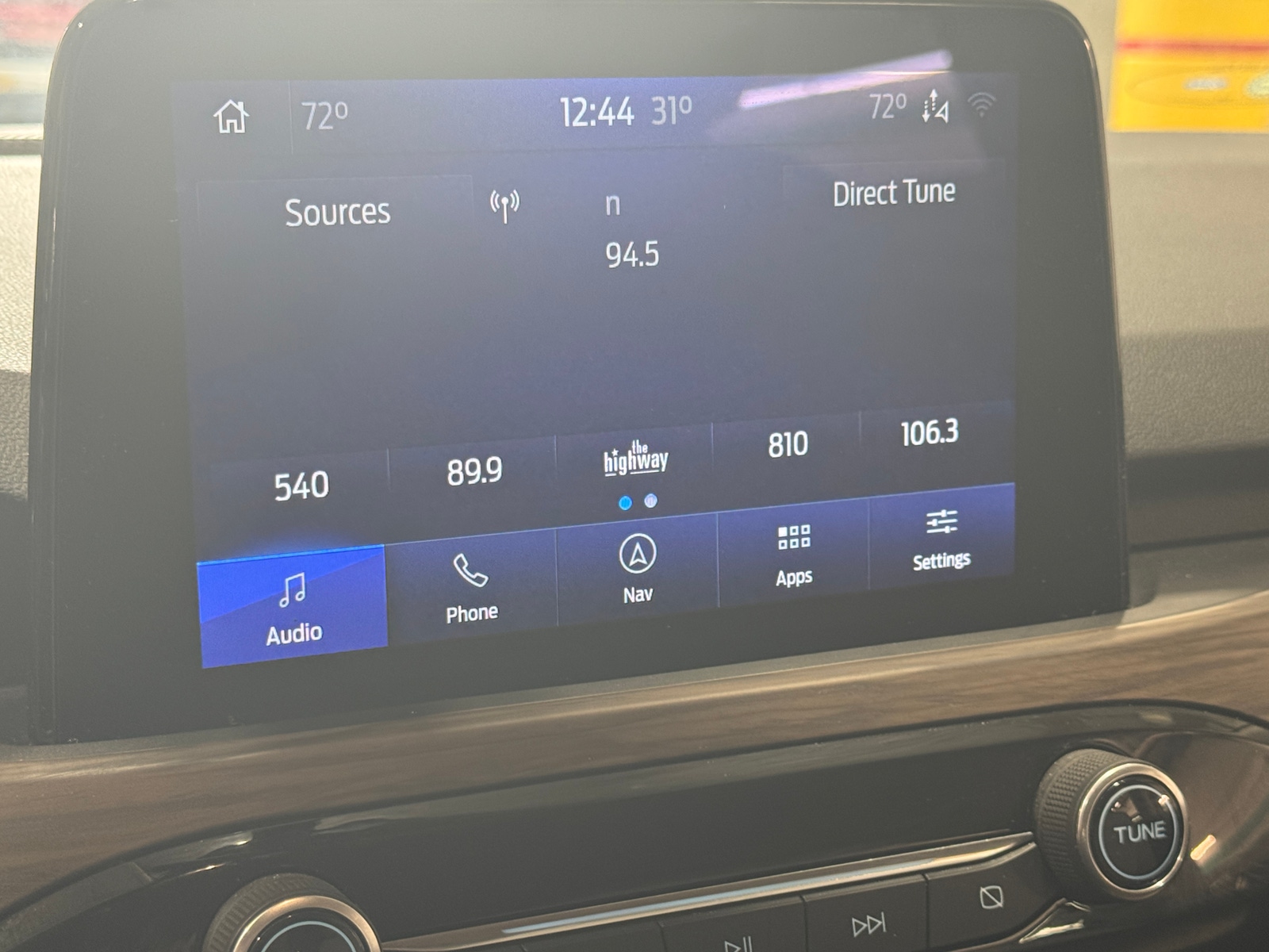 Thumbnail: 2020 Ford Escape - 3