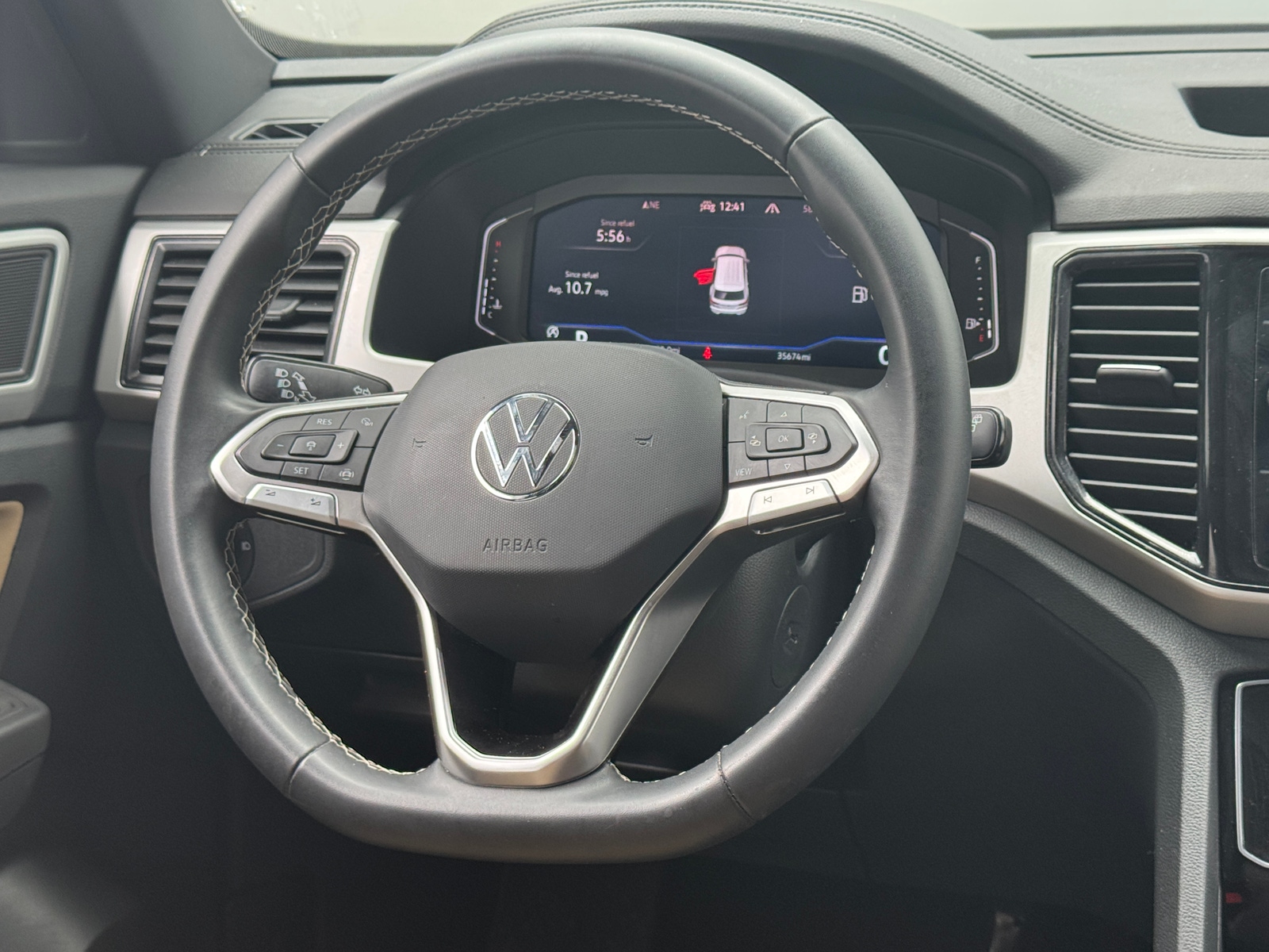 Thumbnail: 2023 Volkswagen Atlas - 4