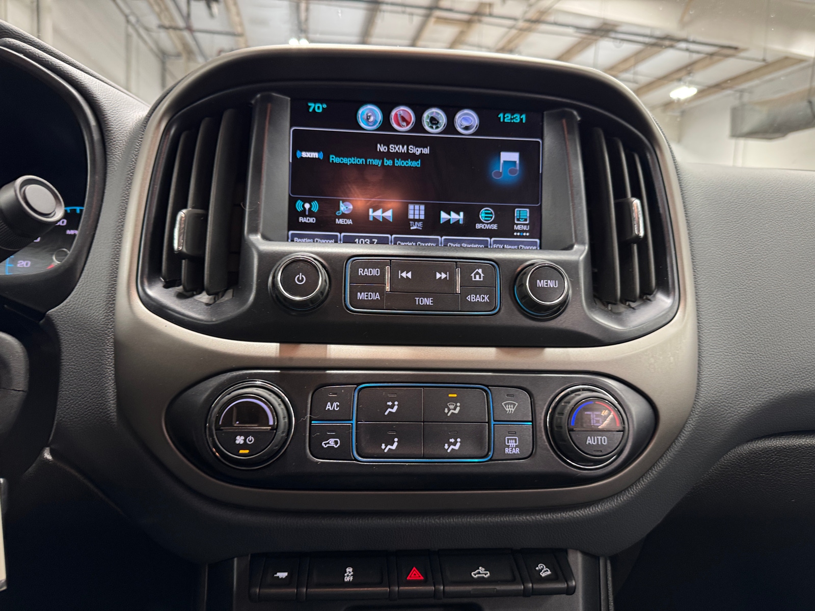 Thumbnail: 2017 Chevrolet Colorado - 4