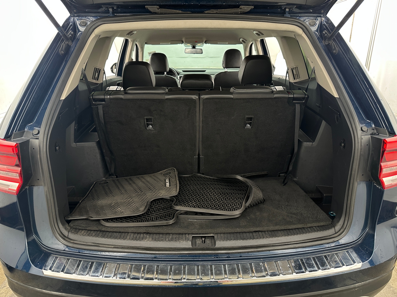 Thumbnail: 2019 Volkswagen Atlas - 6