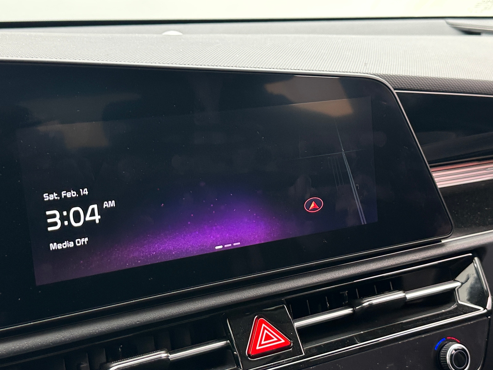 Thumbnail: 2024 Kia Niro - 3