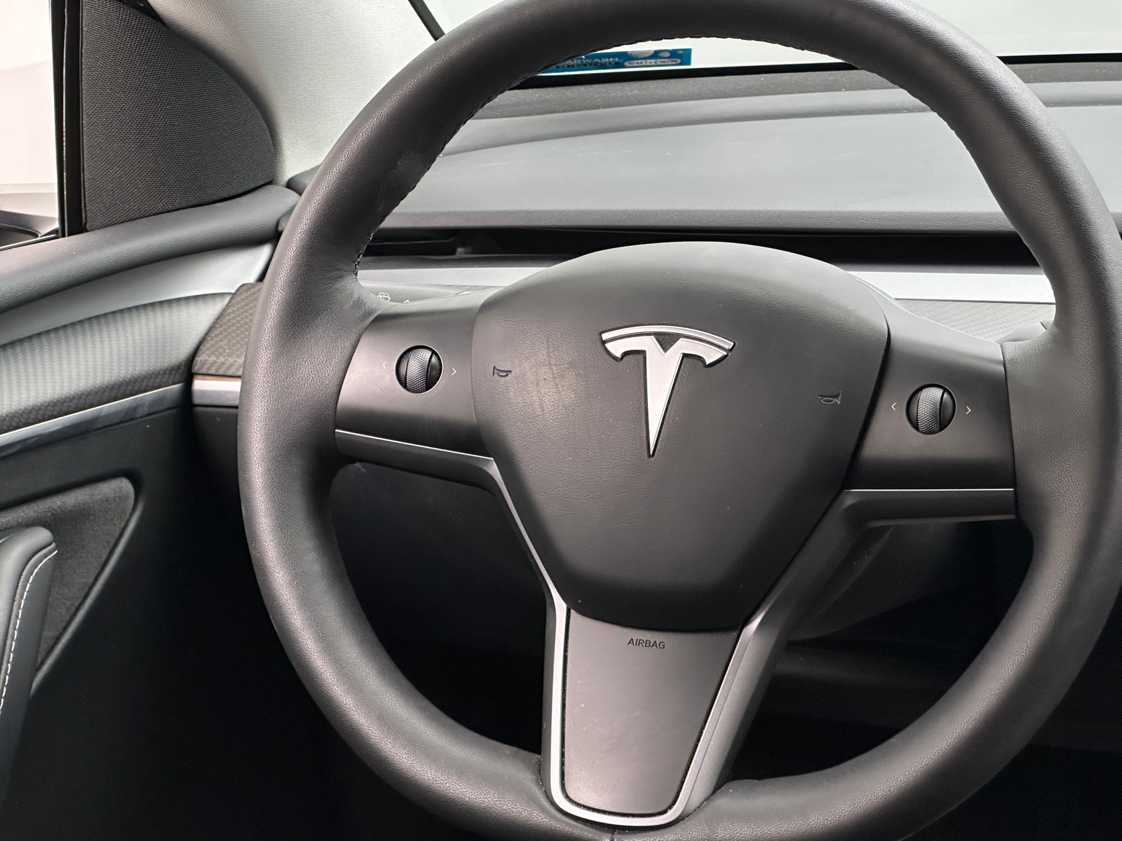 Thumbnail: 2023 Tesla Model Y - 4