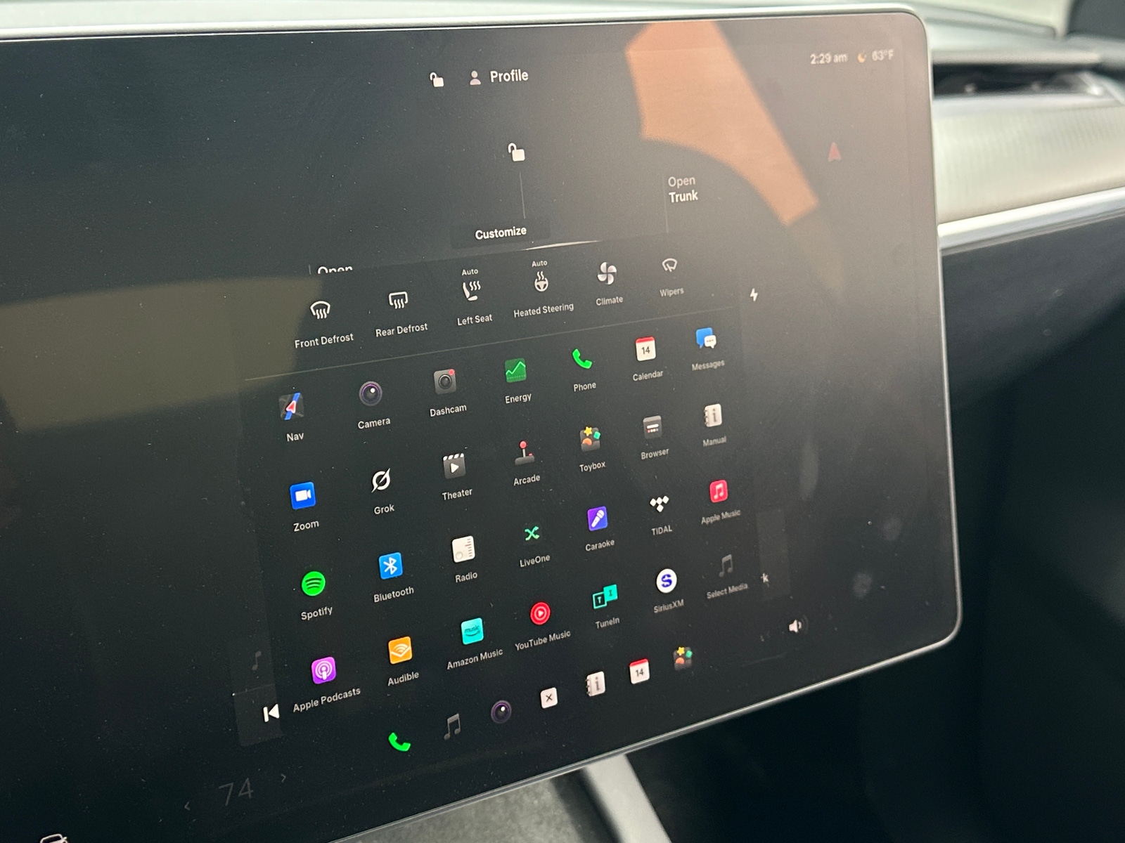 Thumbnail: 2023 Tesla Model Y - 3