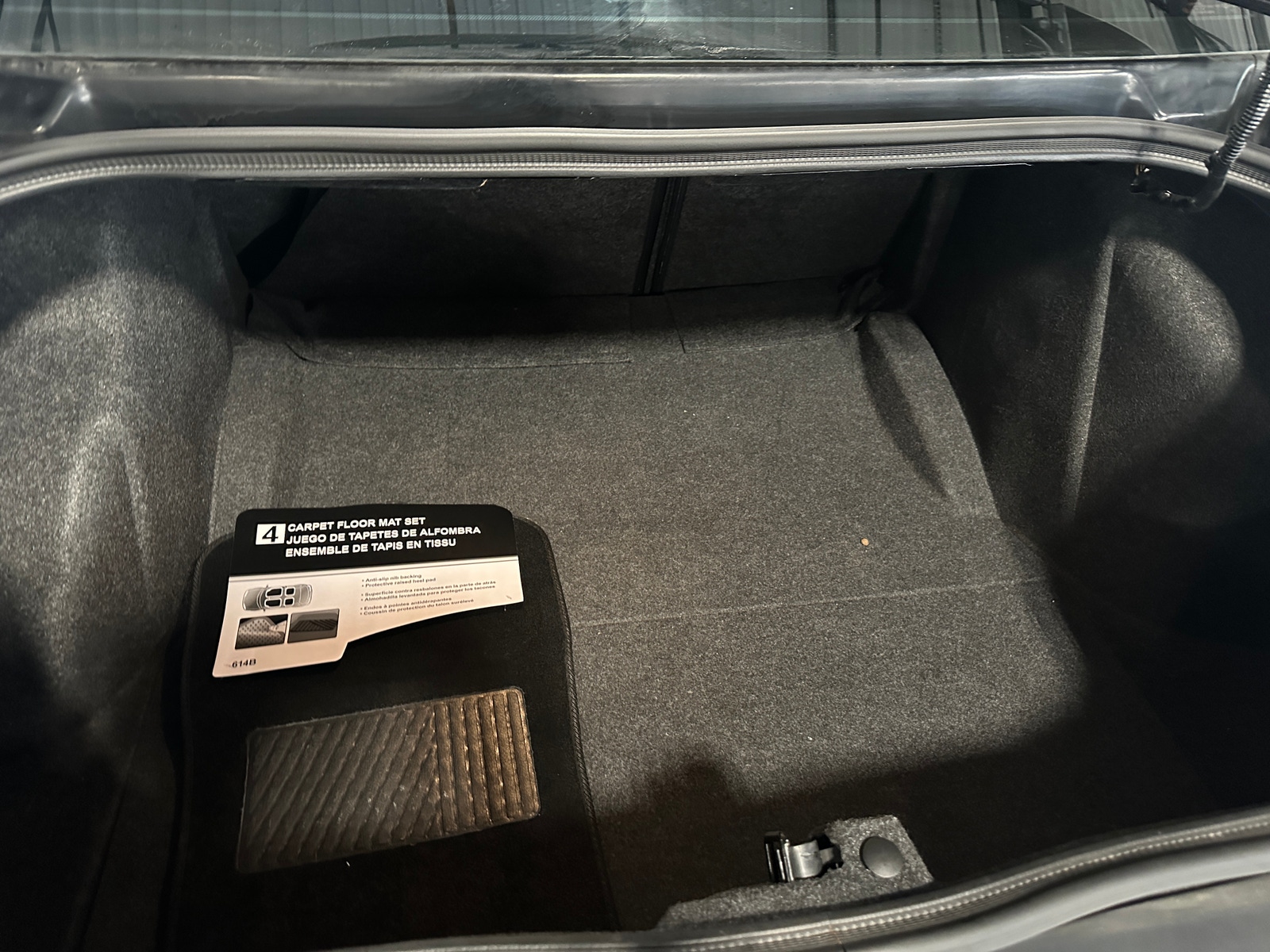 Thumbnail: 2016 Dodge Challenger - 4