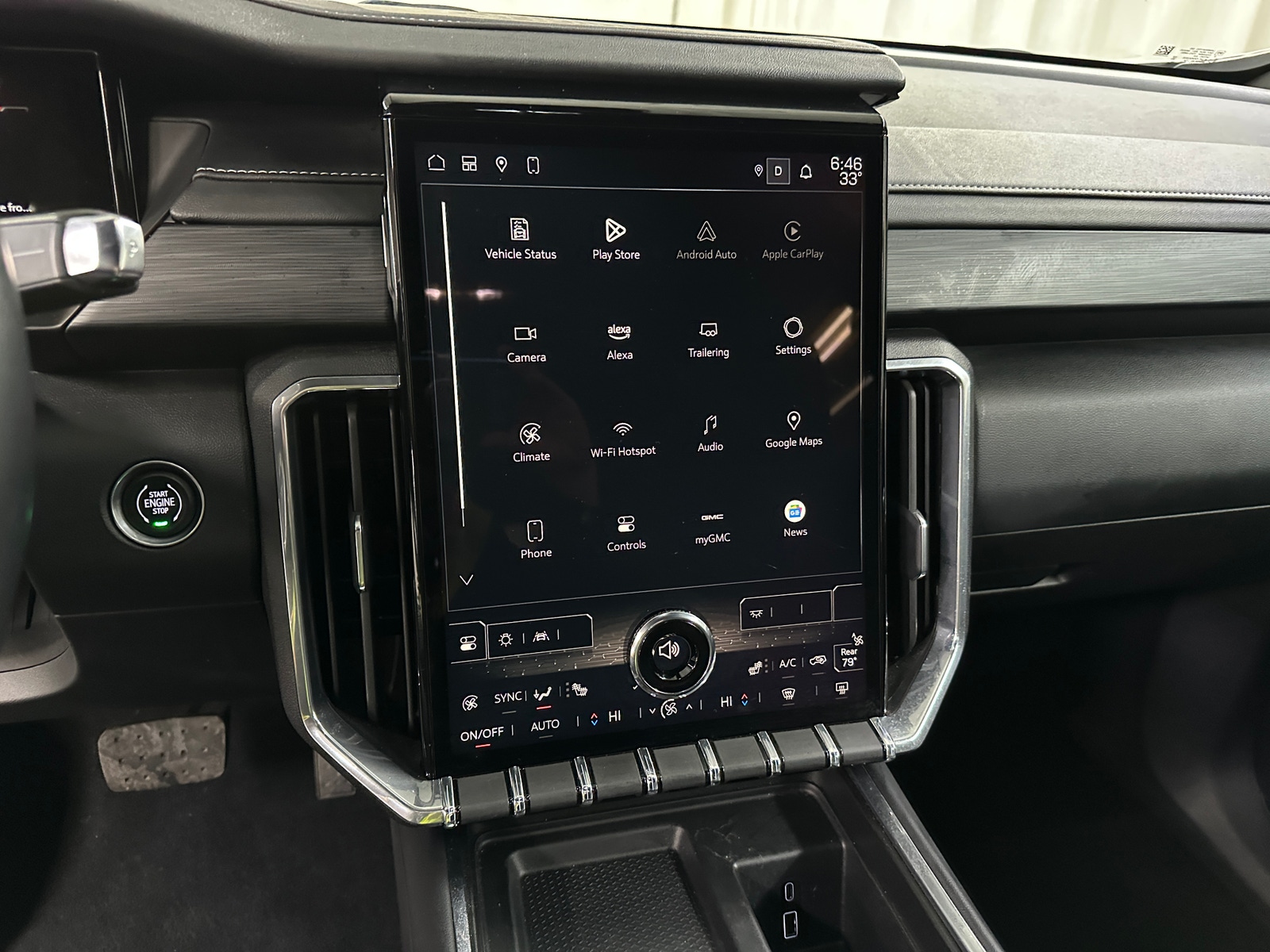 Thumbnail: 2025 GMC Acadia - 4