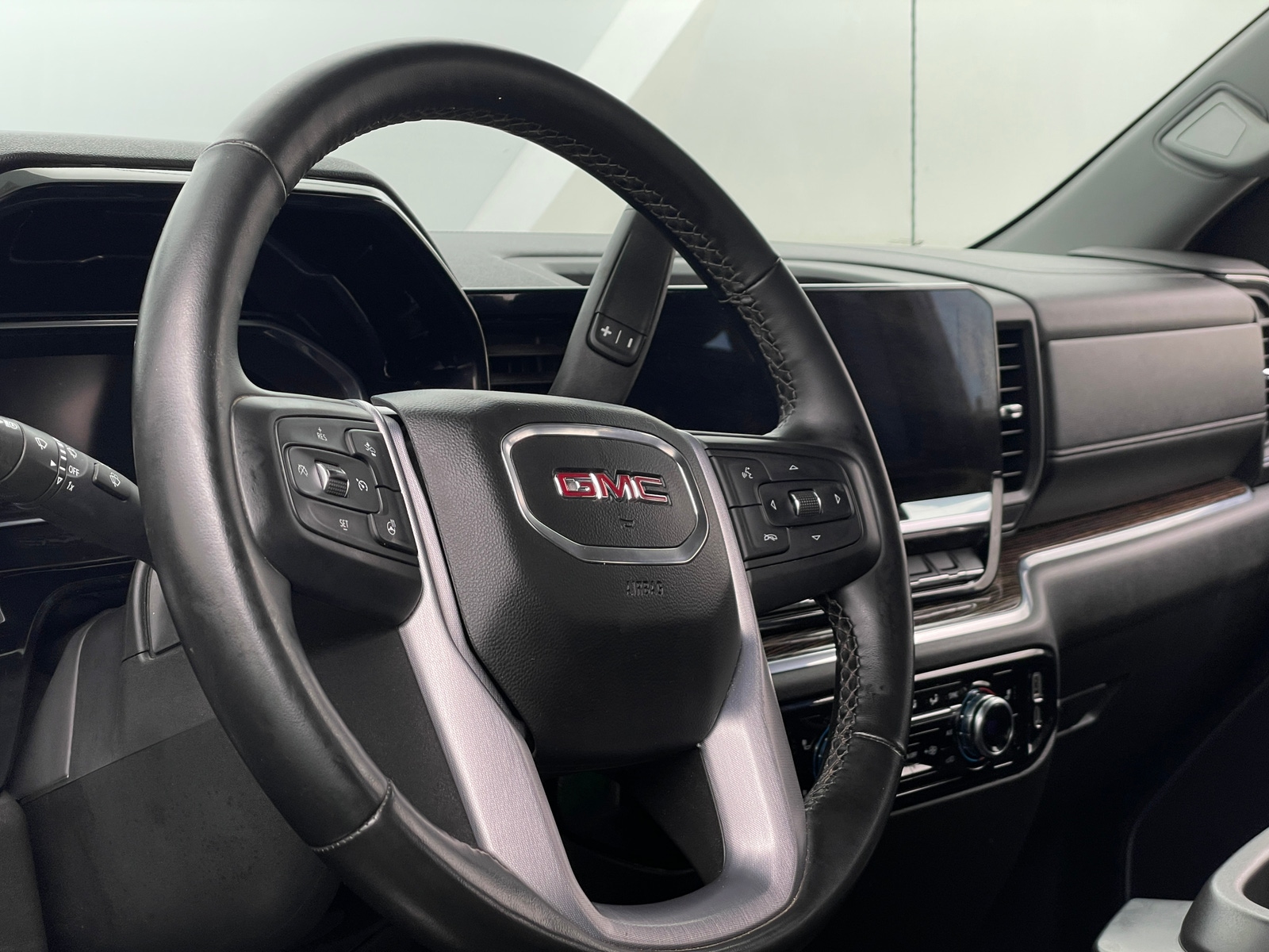 Thumbnail: 2023 GMC Sierra 1500 - 5