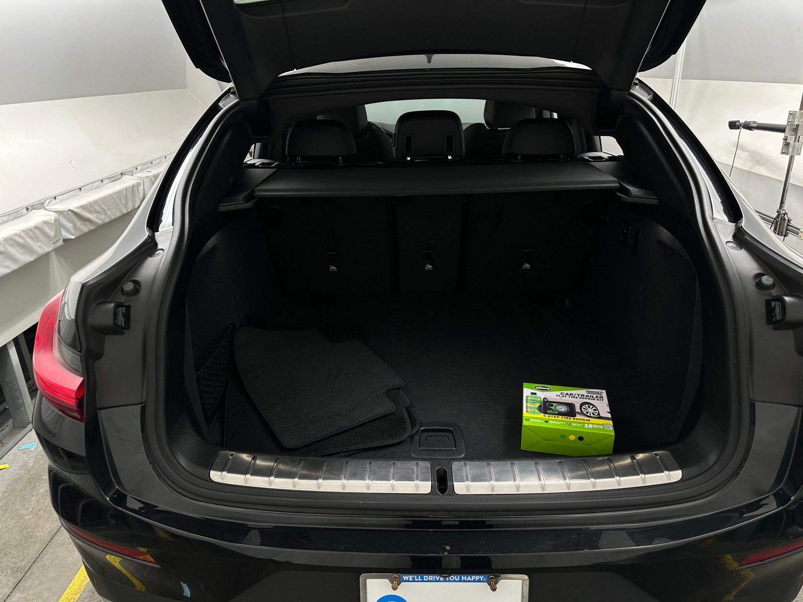 Thumbnail: 2024 BMW X4 - 6