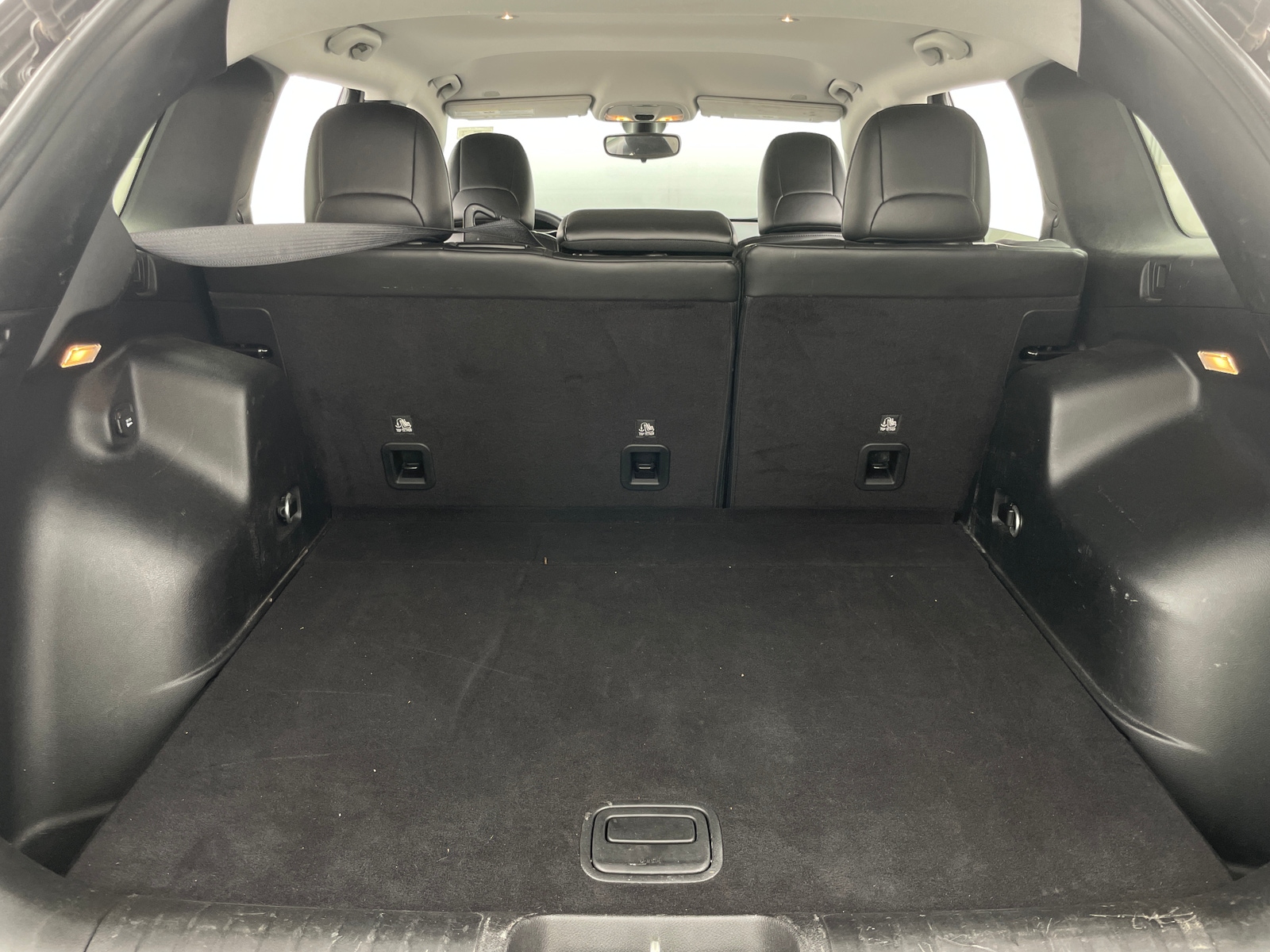 Thumbnail: 2019 Jeep Cherokee - 7