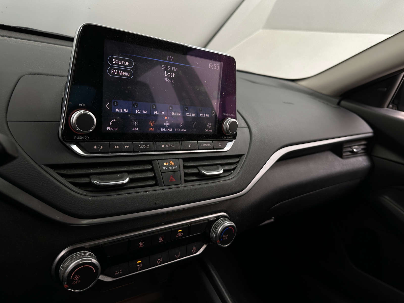 Thumbnail: 2020 Nissan Altima - 4