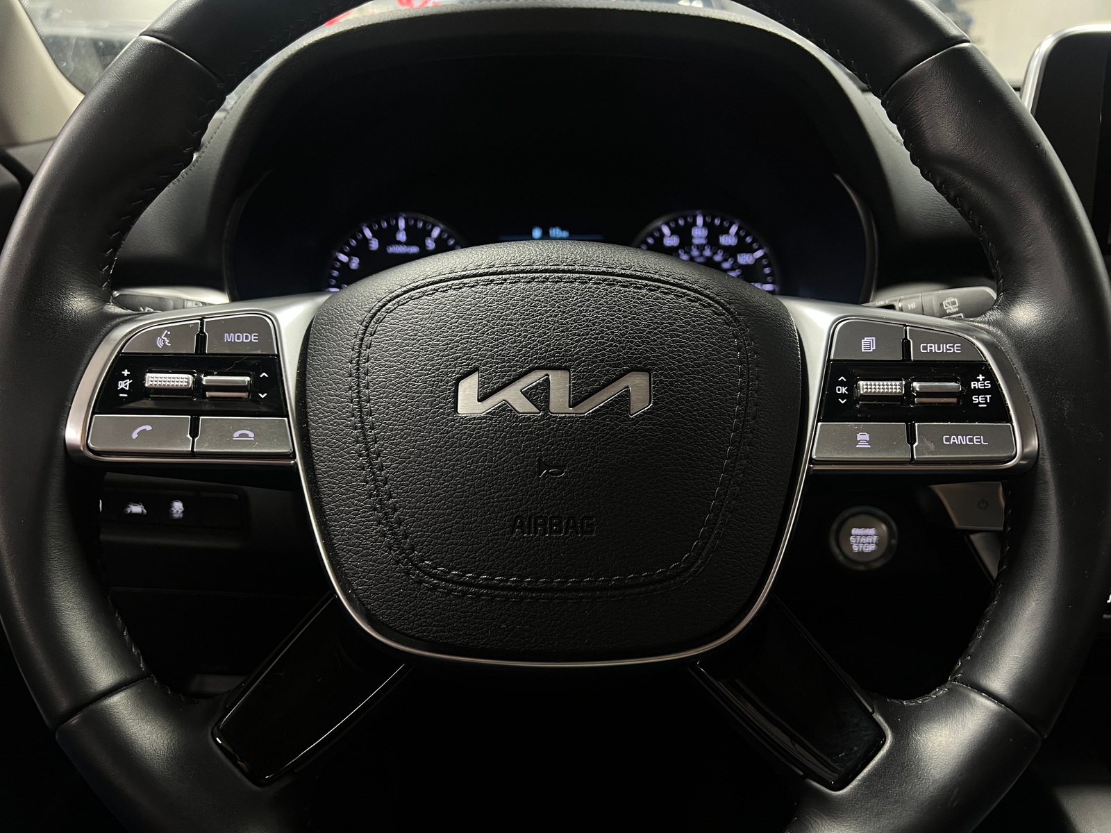 Thumbnail: 2022 Kia Telluride - 4