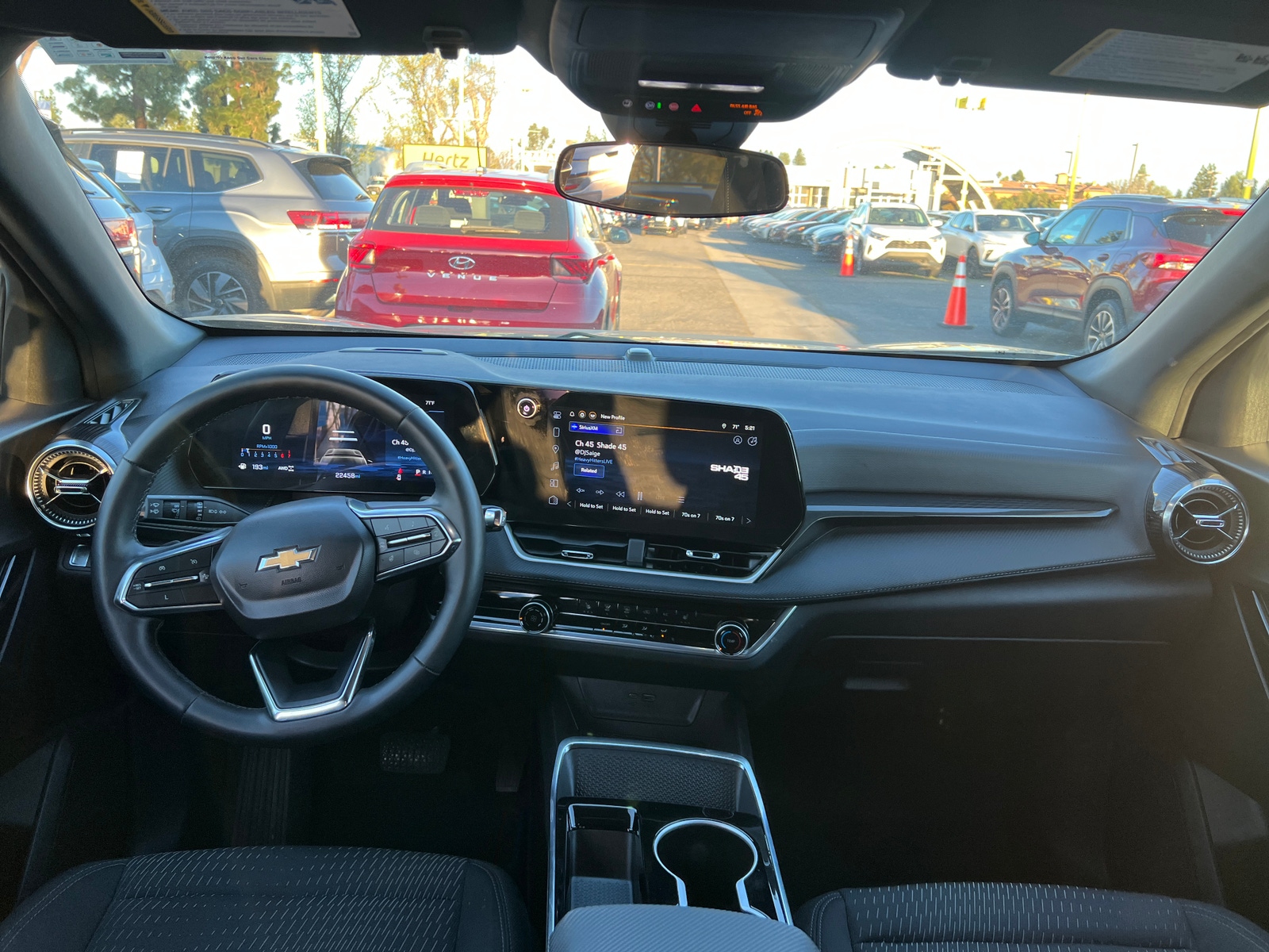 Thumbnail: 2025 Chevrolet Equinox - 3