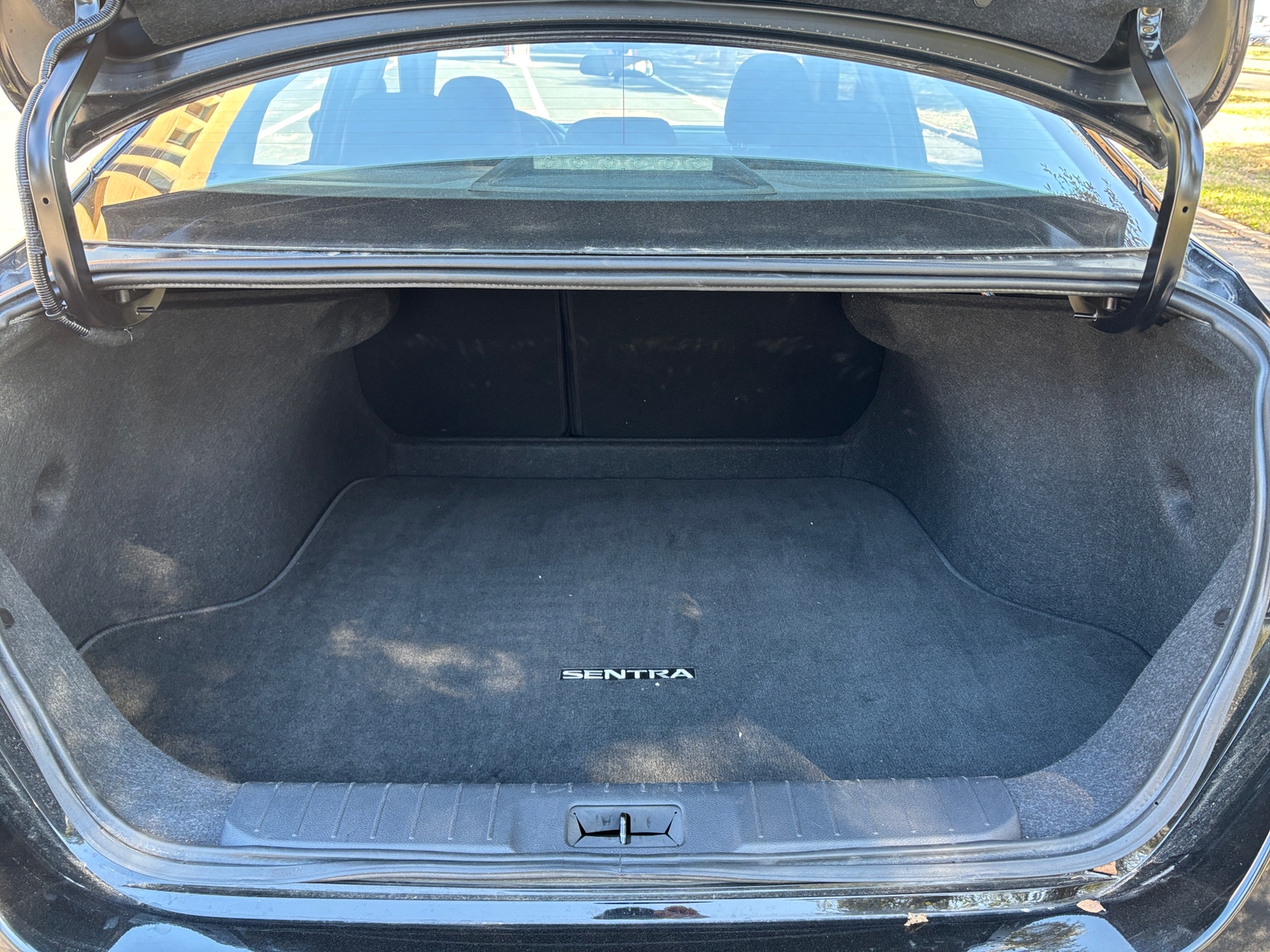 Thumbnail: 2025 Nissan Sentra - 4