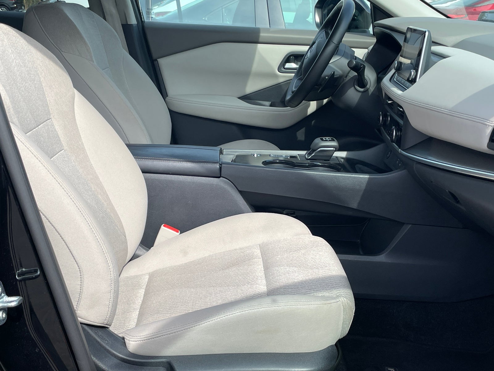 Thumbnail: 2025 Nissan Rogue - 2