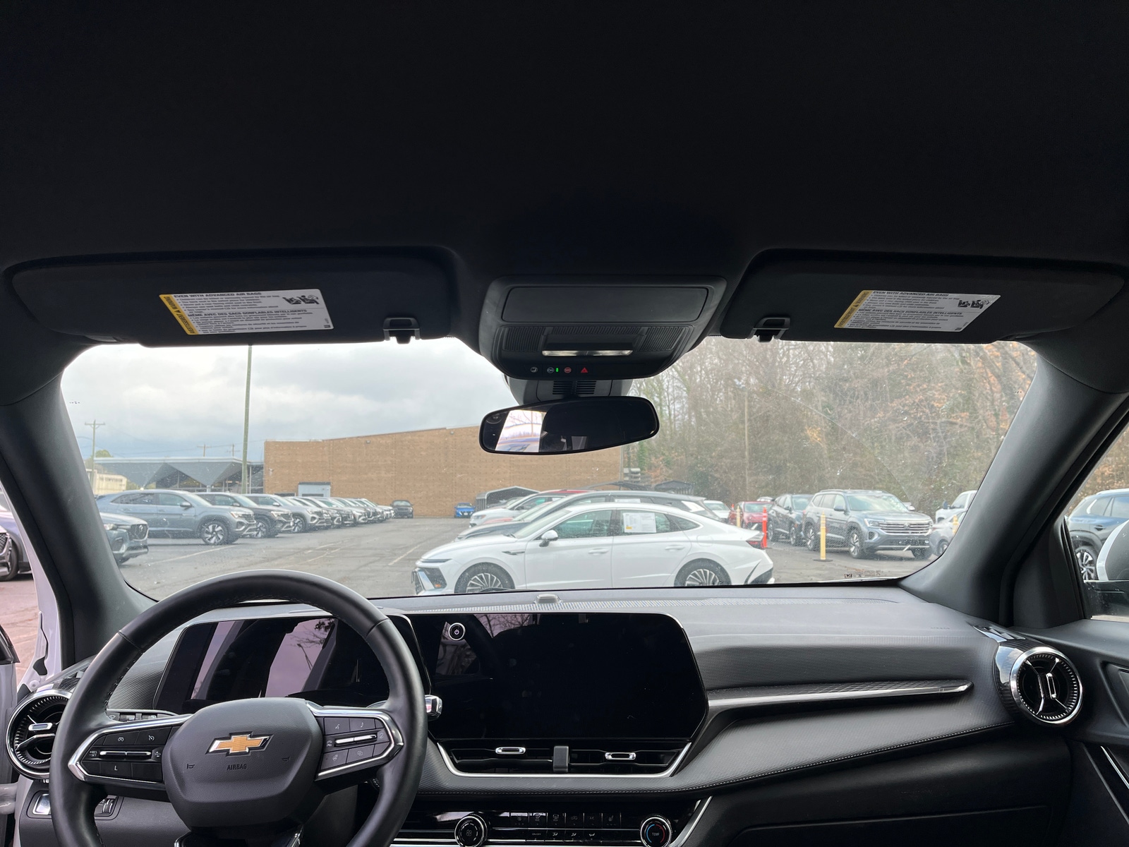 Thumbnail: 2025 Chevrolet Equinox - 3