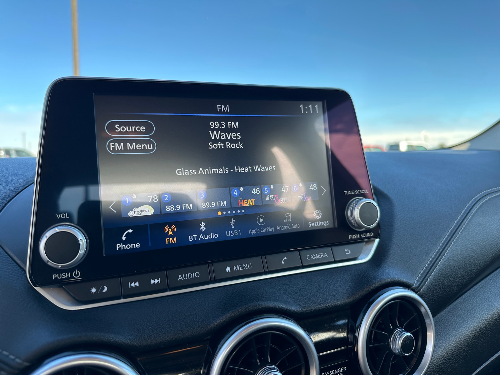 Thumbnail: 2025 Nissan Sentra - 4