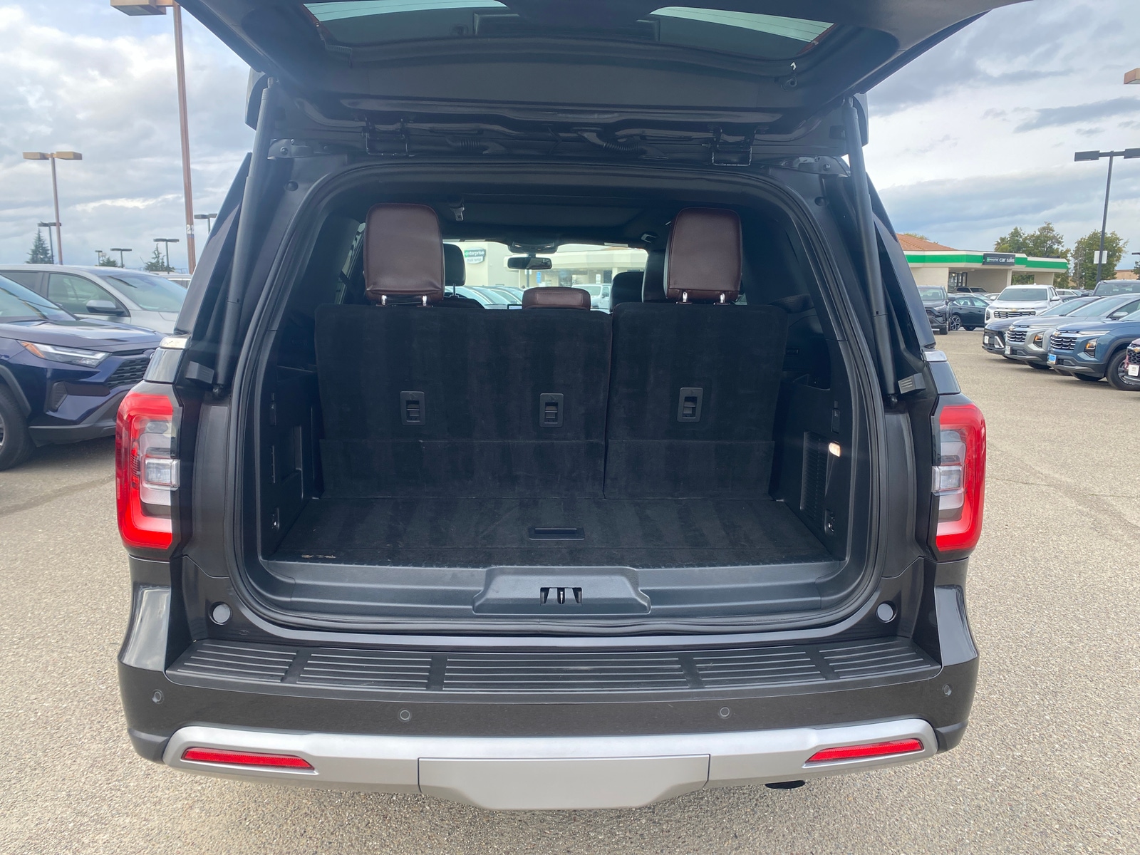 Thumbnail: 2024 Ford Expedition - 7