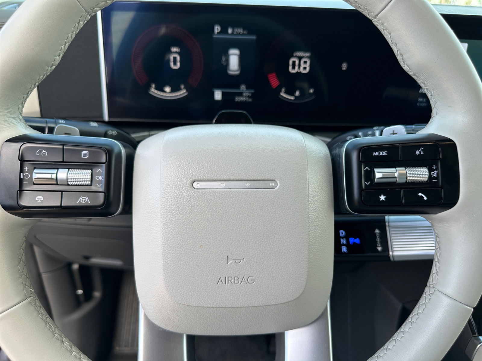 Thumbnail: 2025 Hyundai Santa Fe - 4