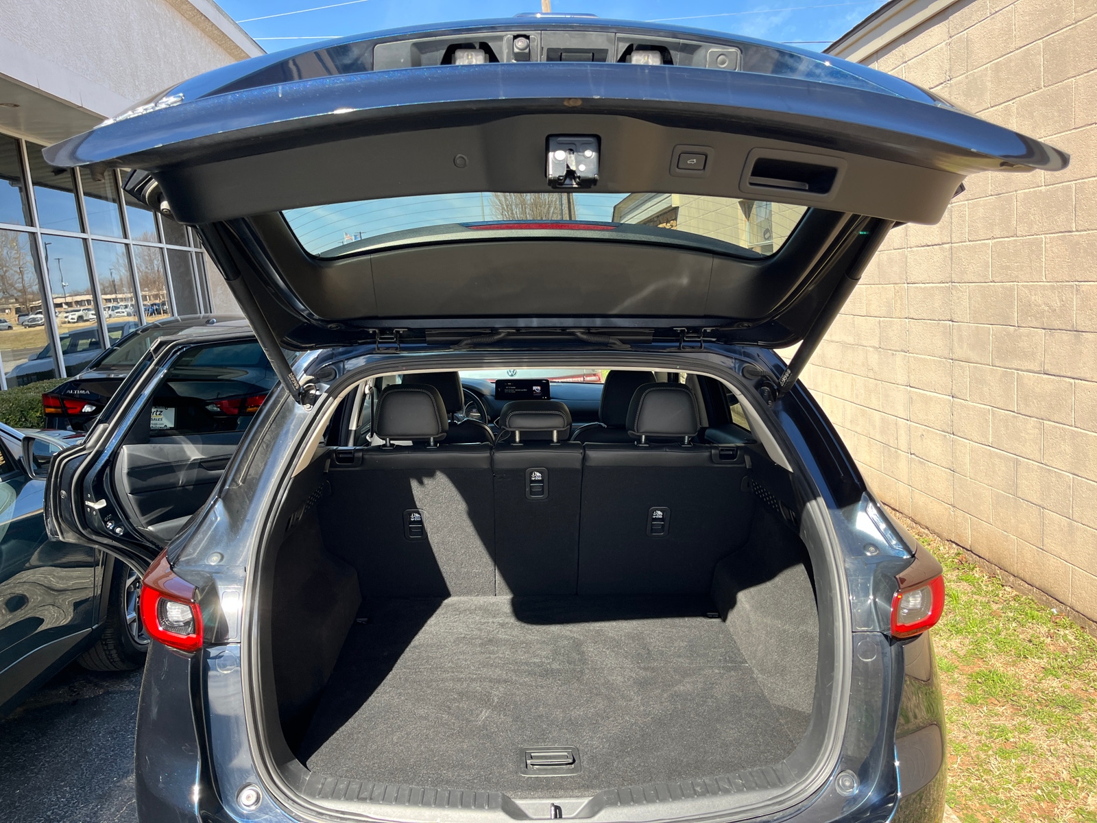 Thumbnail: 2025 Mazda CX-5 - 5