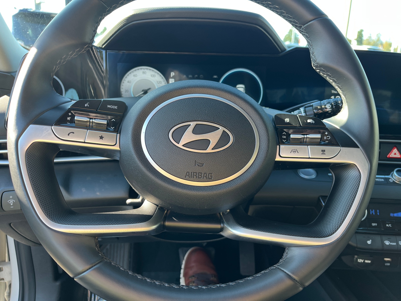 Thumbnail: 2025 Hyundai Elantra - 5