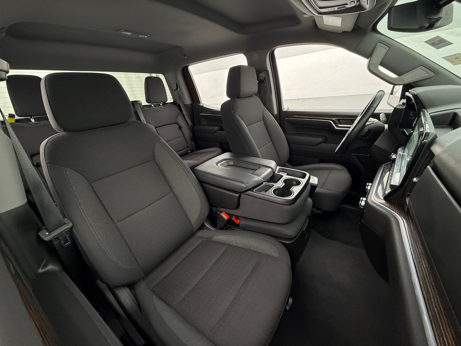 Thumbnail: 2024 GMC Sierra 1500 - 2