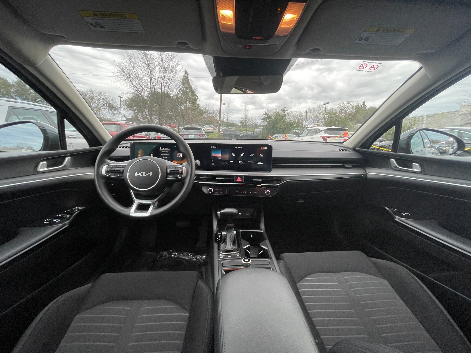 Thumbnail: 2025 Kia K5 - 3