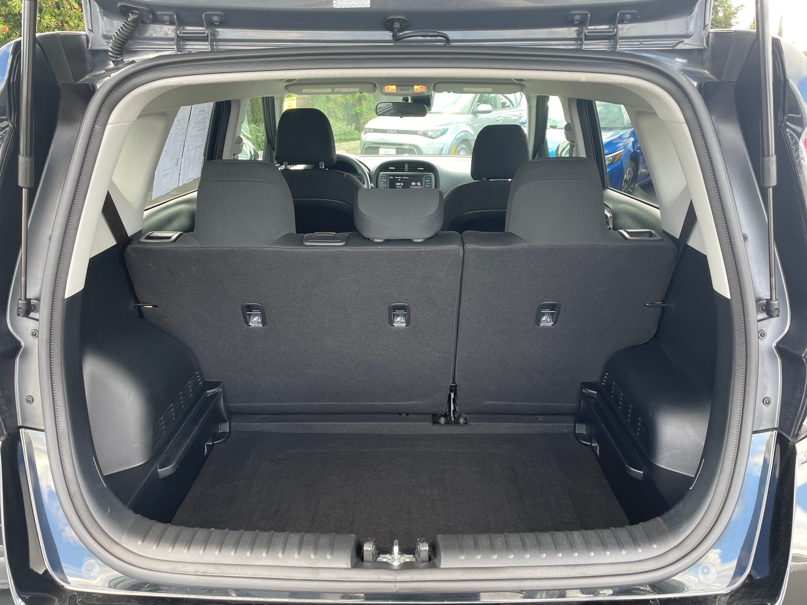 Thumbnail: 2025 Kia Soul - 6