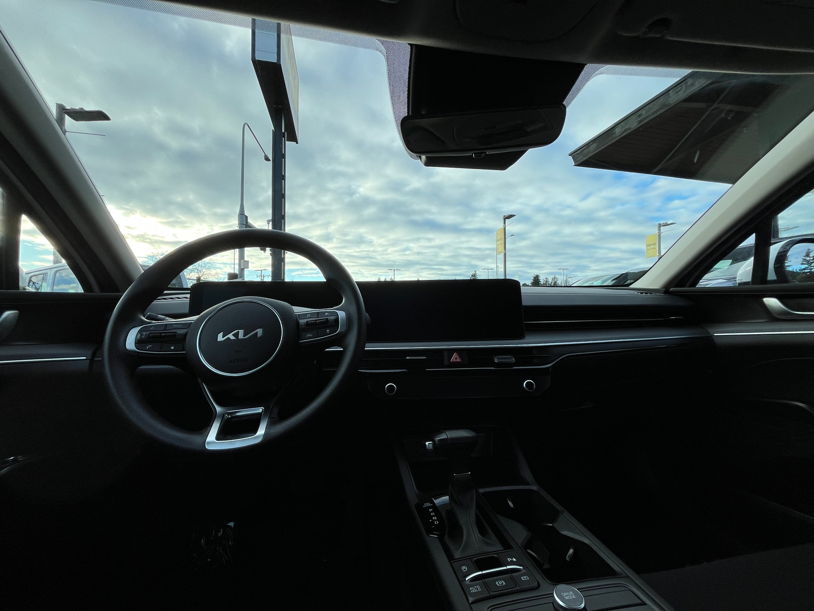 Thumbnail: 2025 Kia K5 - 3