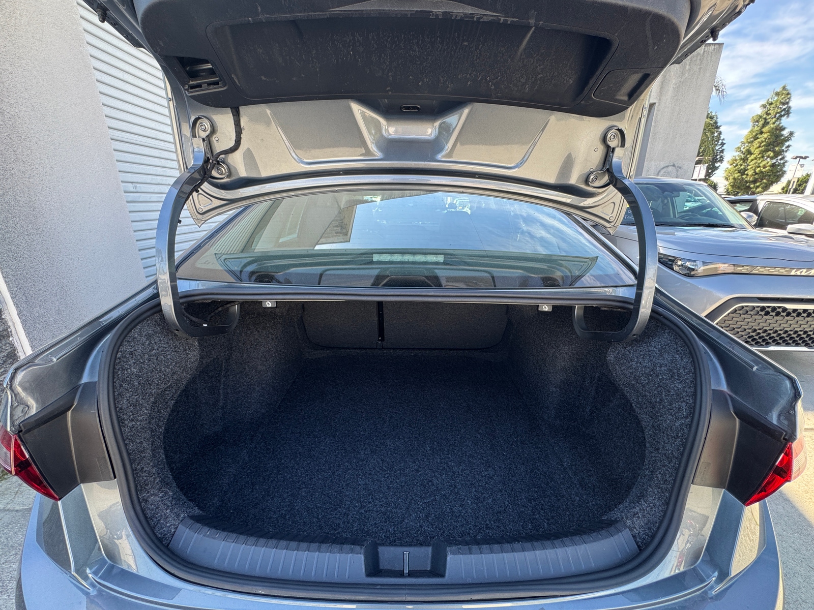 Thumbnail: 2025 Volkswagen Jetta - 5