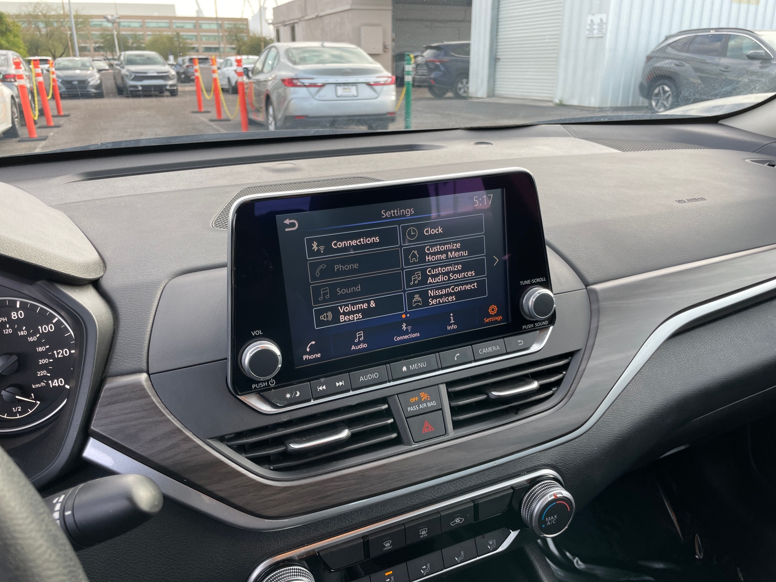 Thumbnail: 2025 Nissan Altima - 4