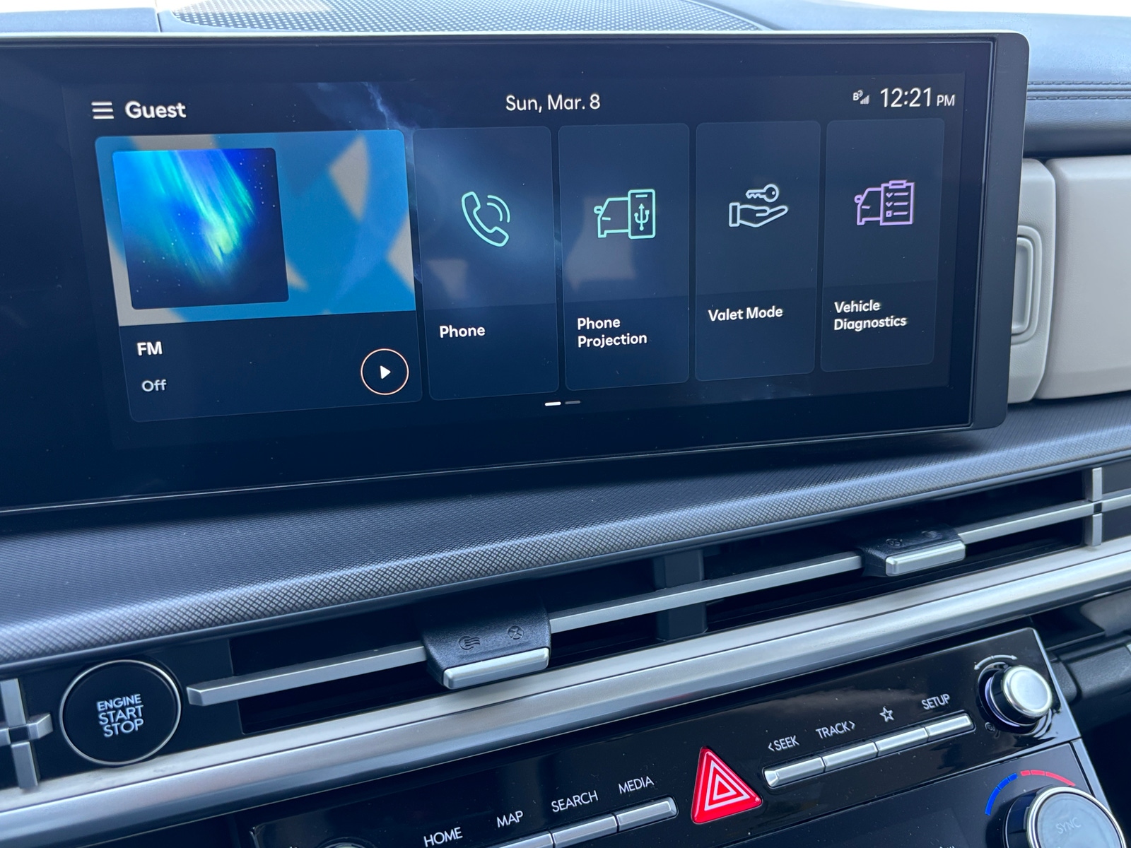 Thumbnail: 2025 Hyundai Santa Fe - 4