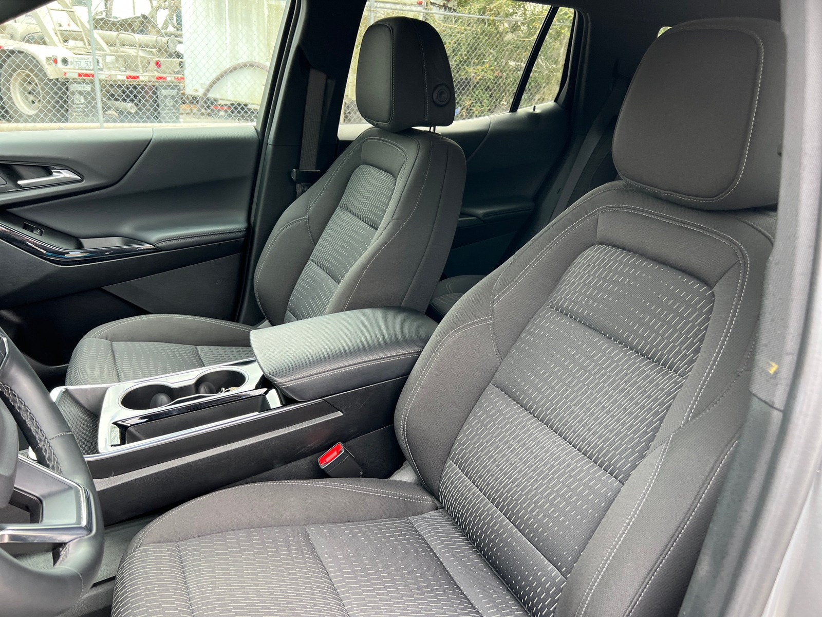 Thumbnail: 2025 Chevrolet Equinox - 2