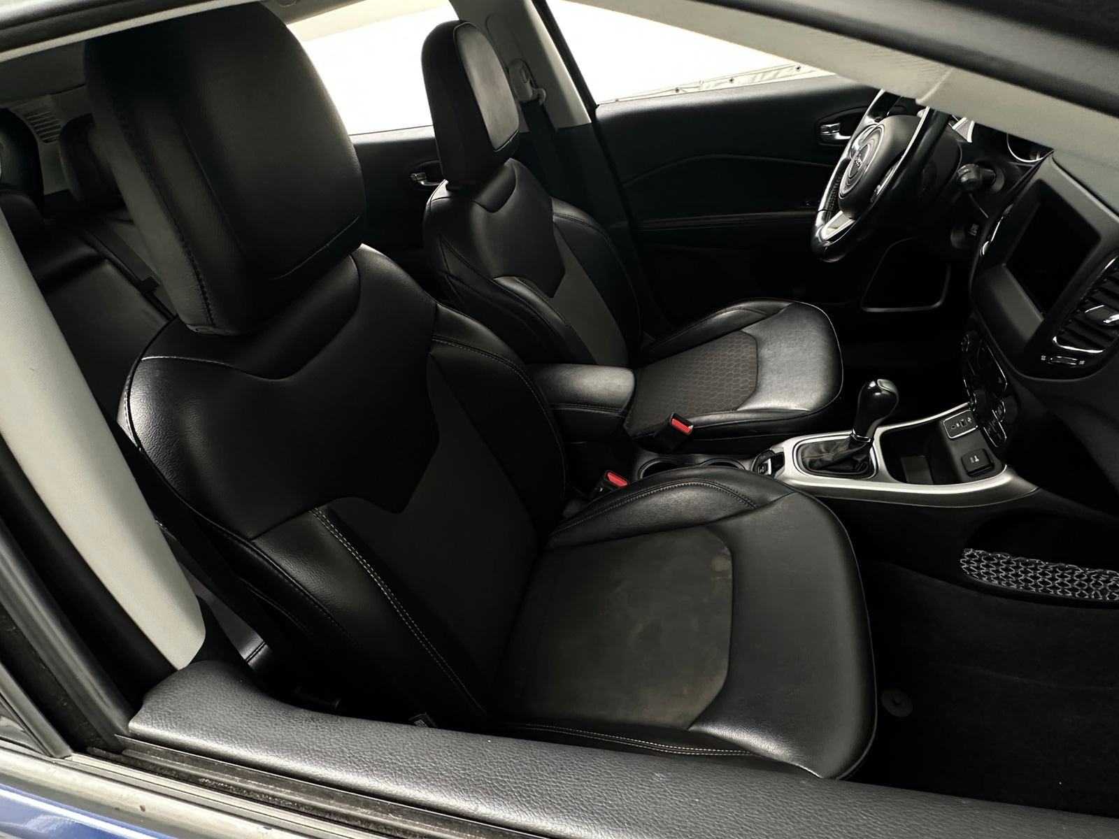 Thumbnail: 2020 Jeep Compass - 2