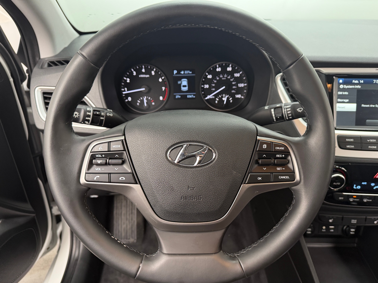 Thumbnail: 2022 Hyundai Accent - 5