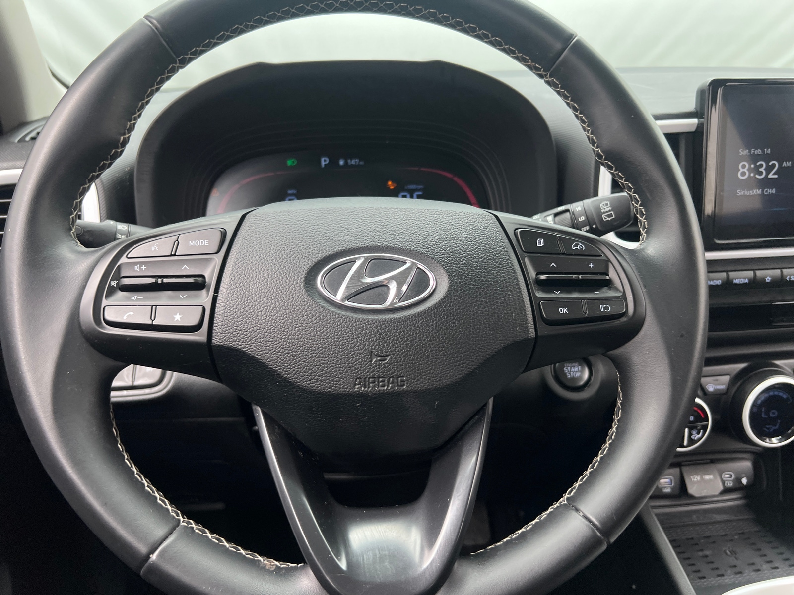 Thumbnail: 2024 Hyundai Venue - 4