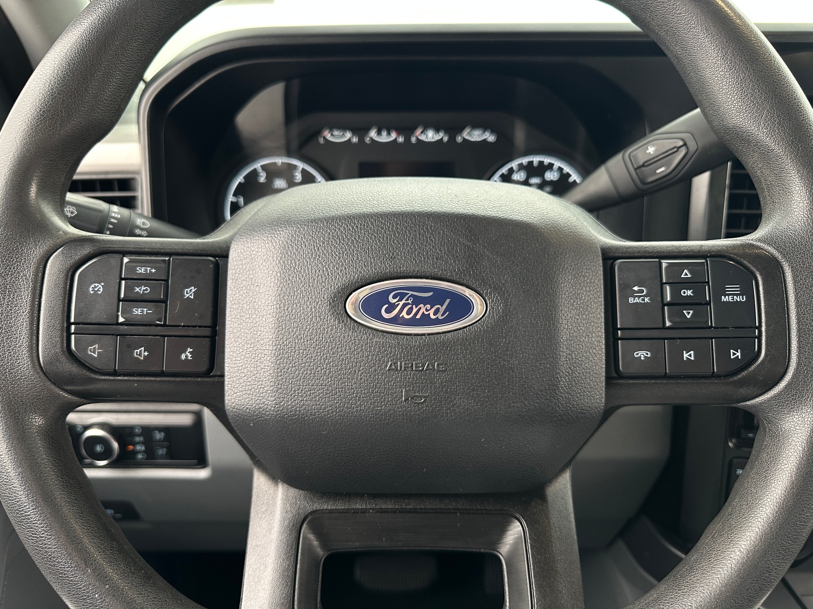 Thumbnail: 2024 Ford Econoline - 5