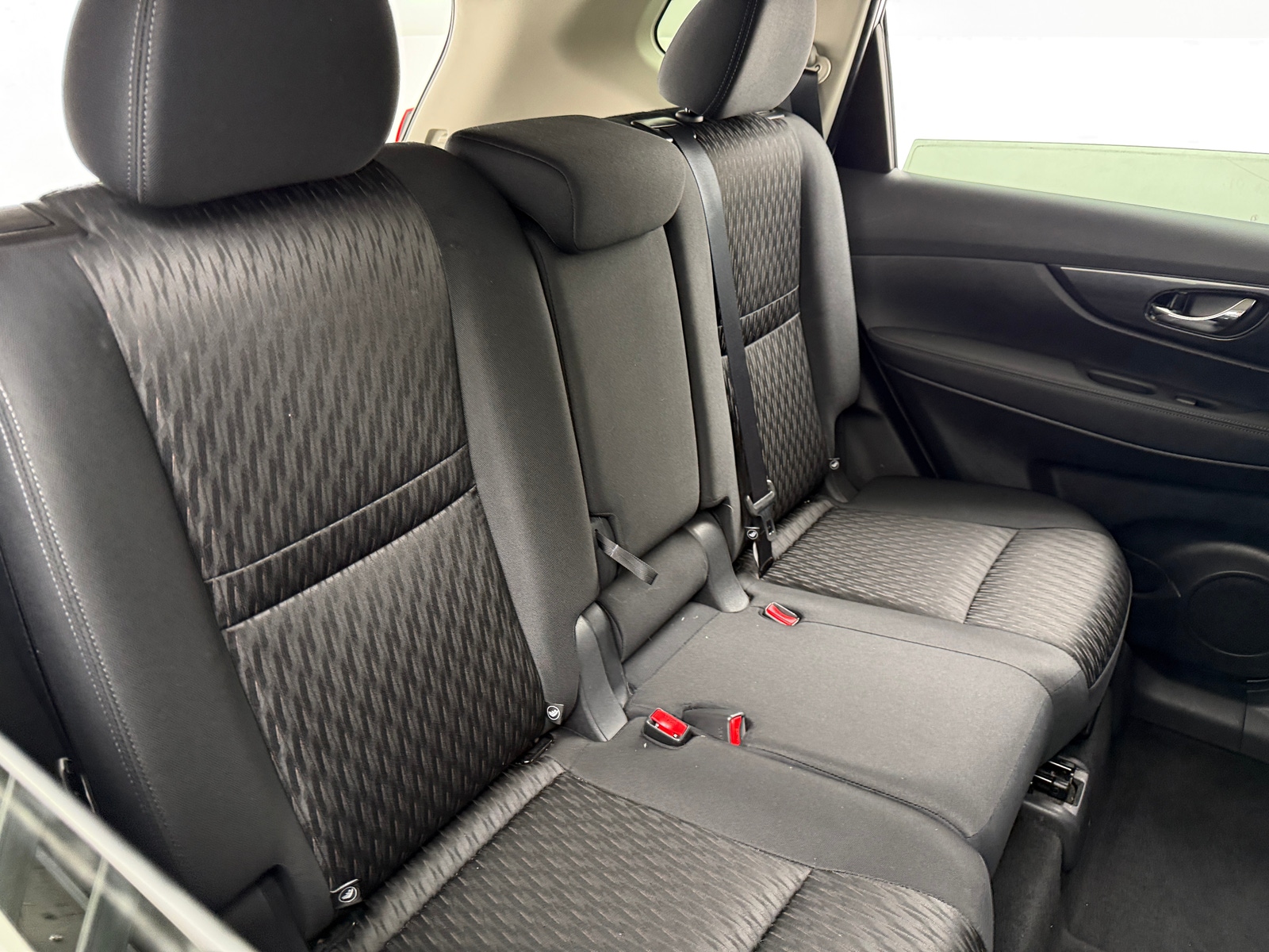 Thumbnail: 2019 Nissan Rogue - 6