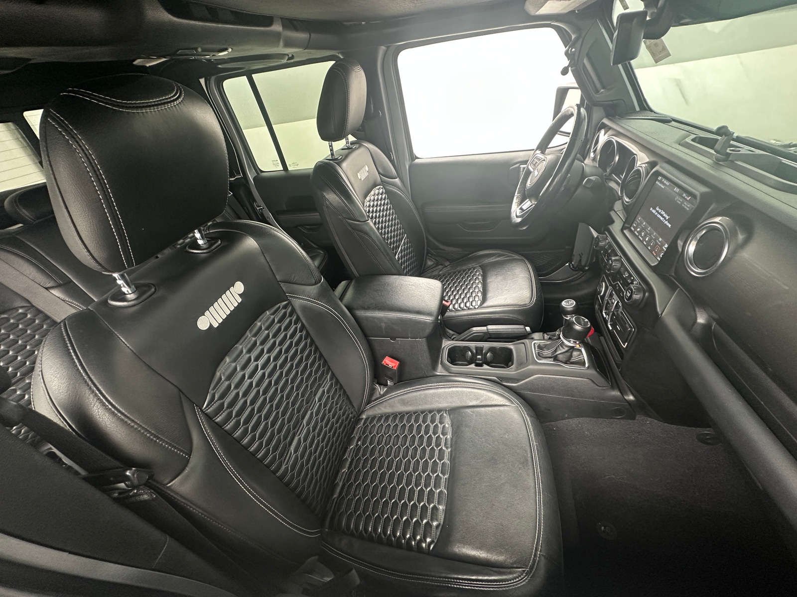 Thumbnail: 2020 Jeep Gladiator - 2