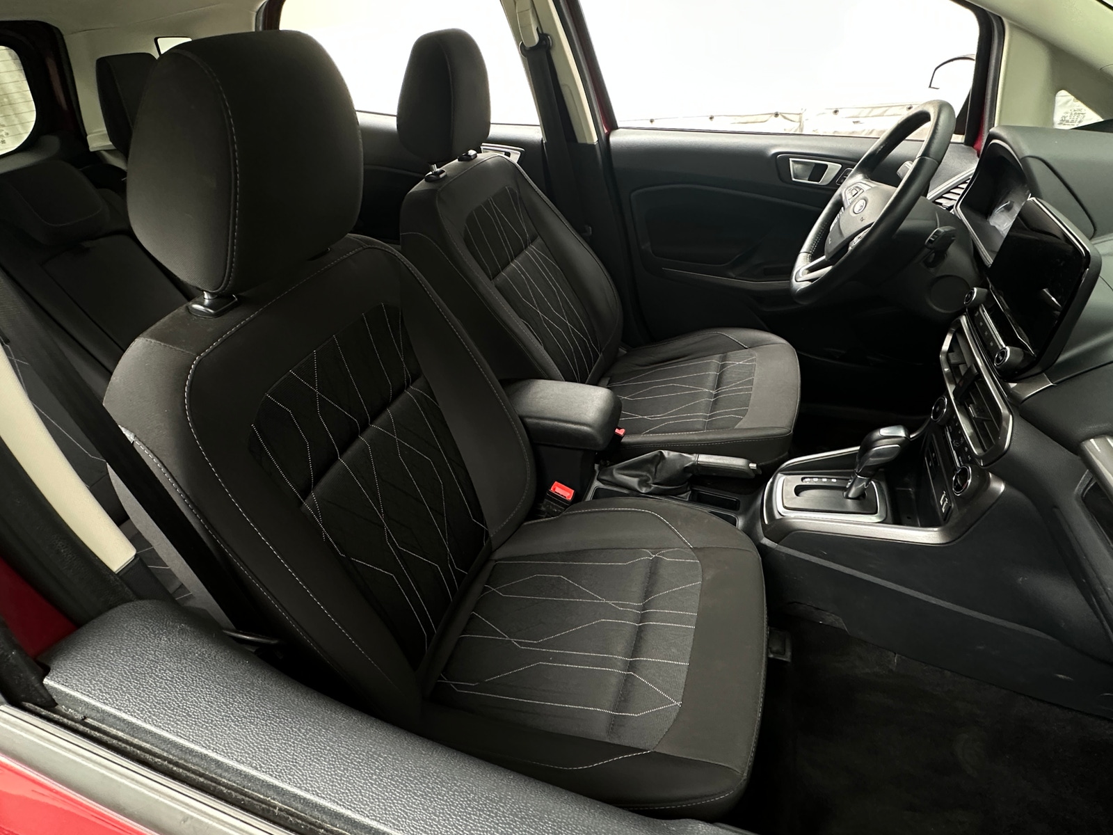 Thumbnail: 2019 Ford EcoSport - 2