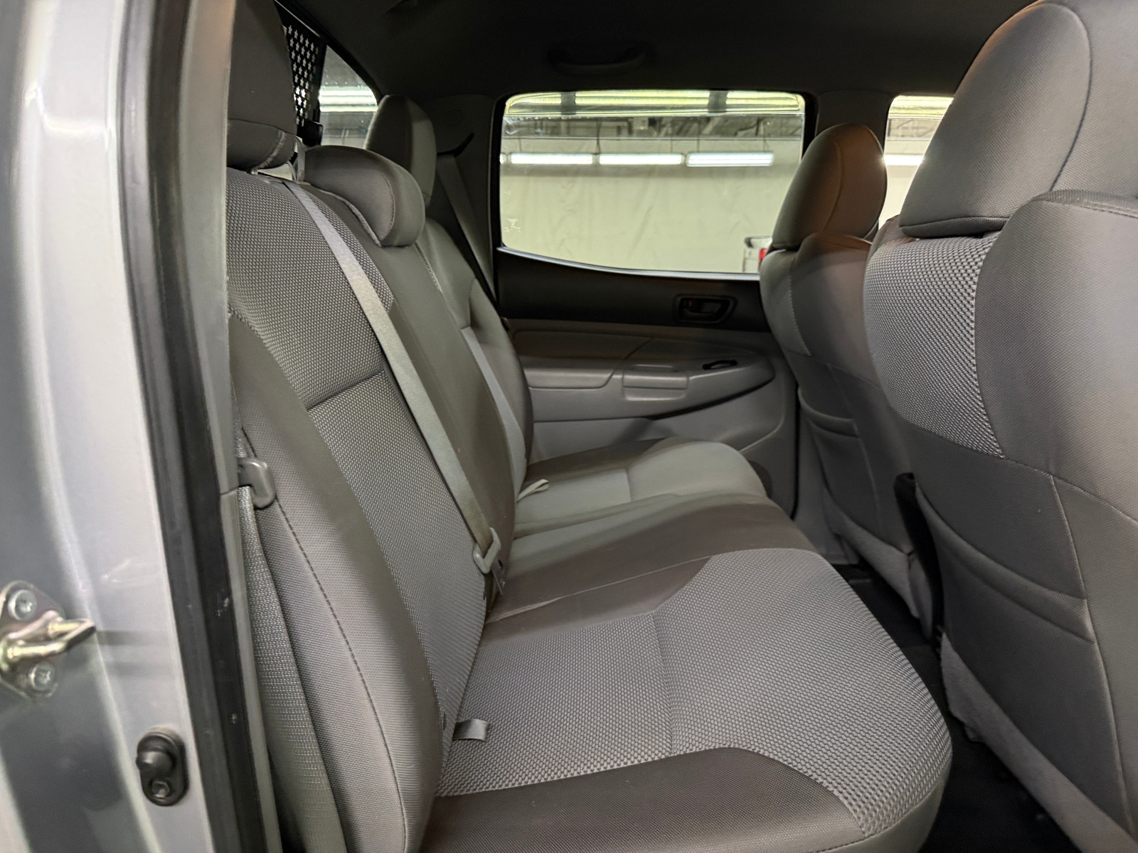 Thumbnail: 2015 Toyota Tacoma - 6