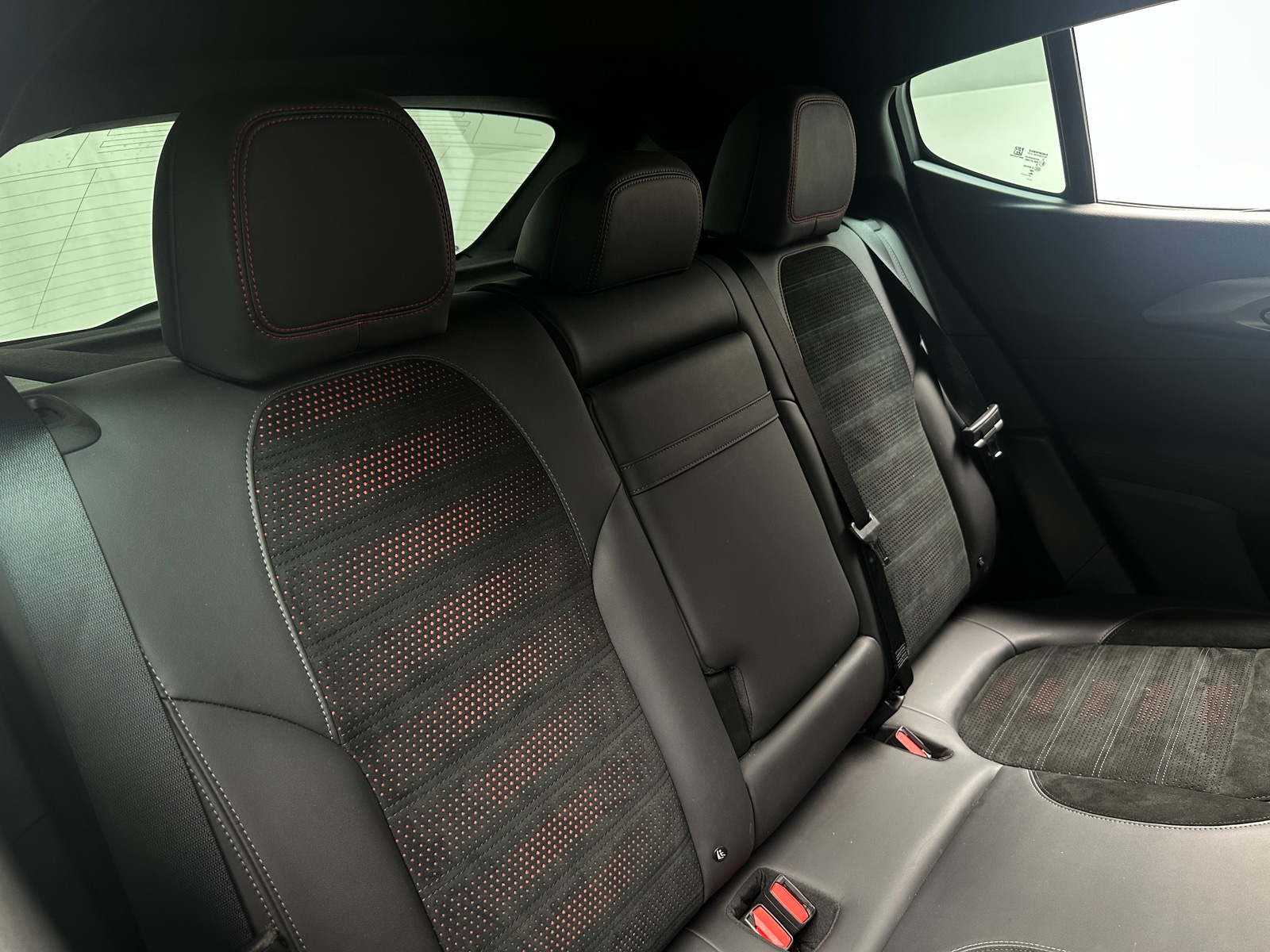 Thumbnail: 2024 Dodge Hornet - 5