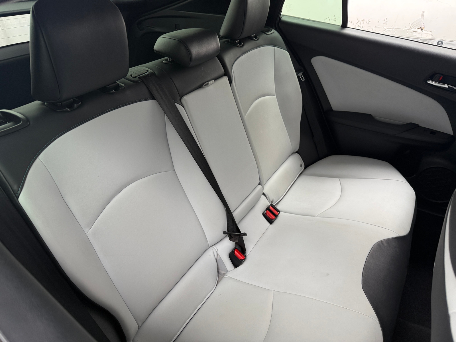 Thumbnail: 2019 Toyota Prius - 5