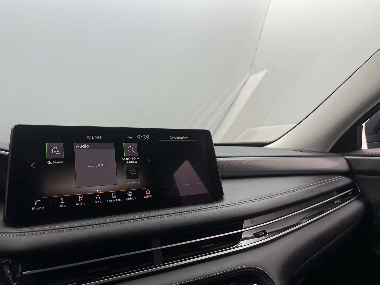 Thumbnail: 2023 INFINITI QX60 - 3