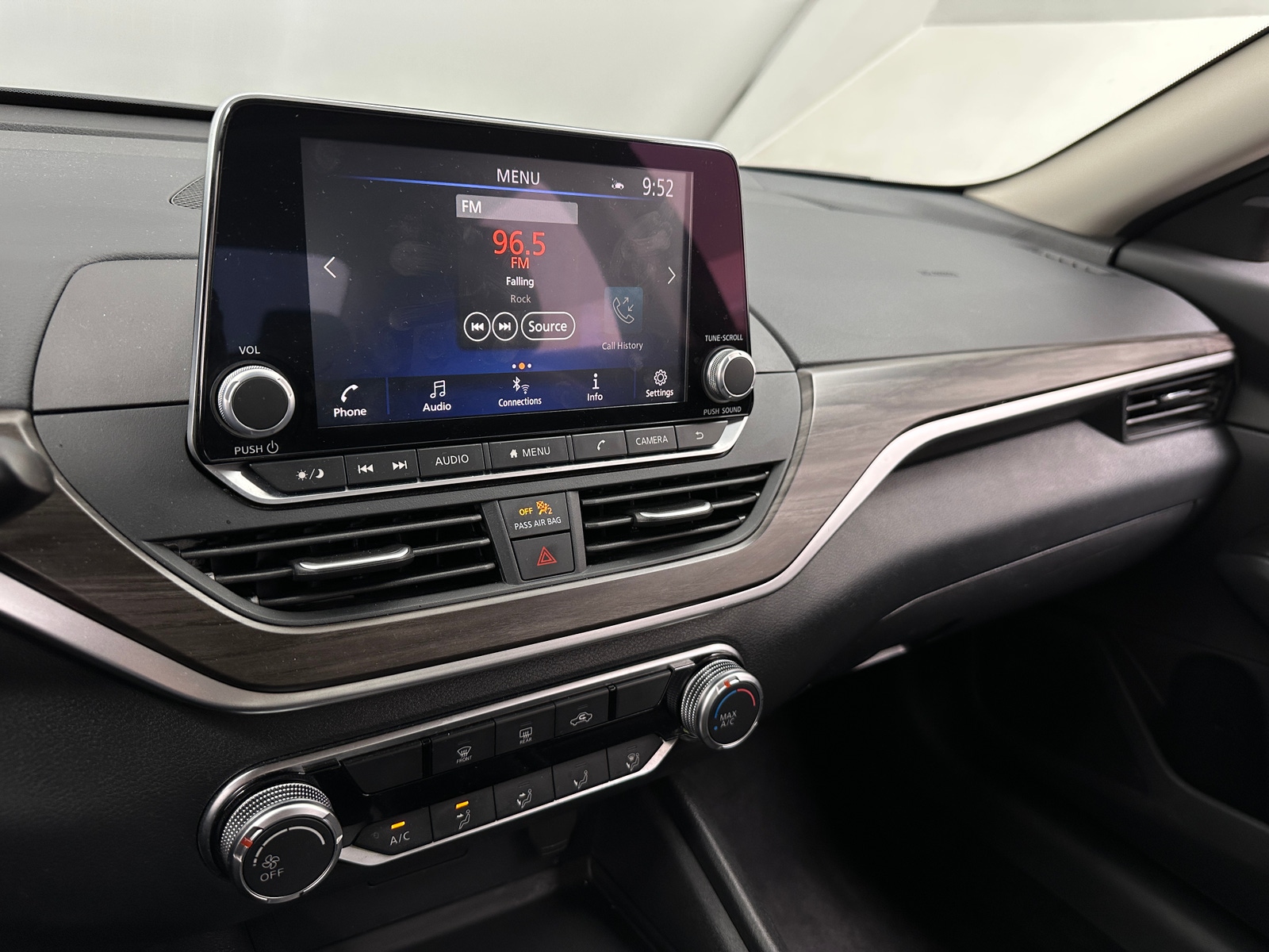 Thumbnail: 2025 Nissan Altima - 4