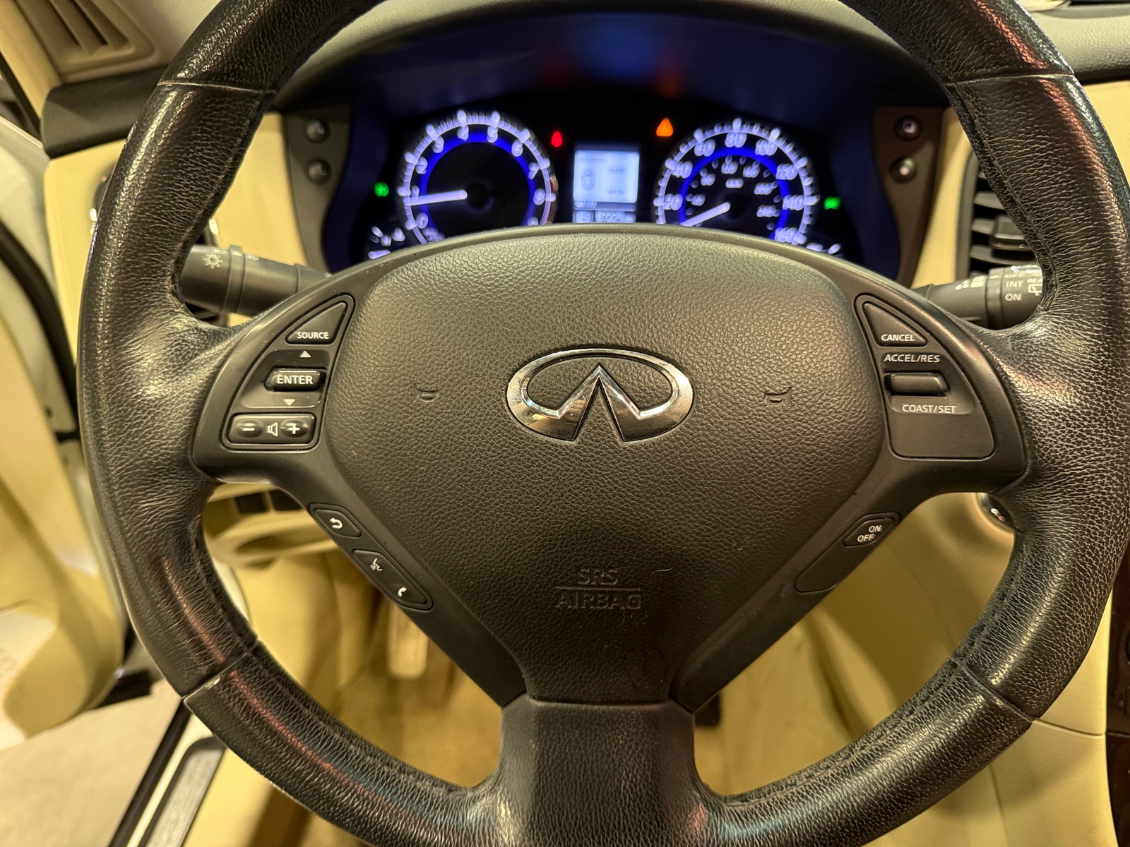 Thumbnail: 2016 INFINITI QX50 - 4