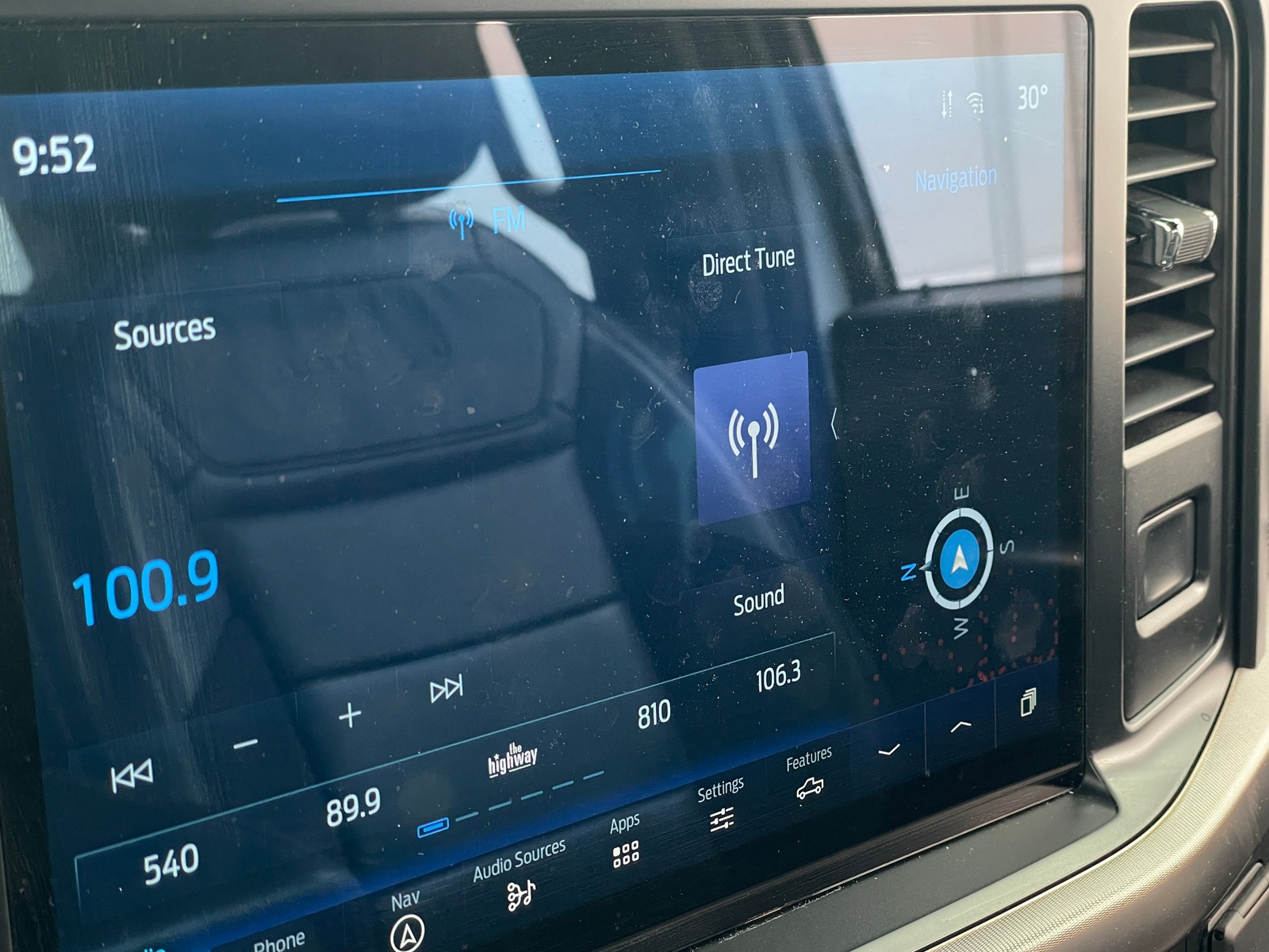 Thumbnail: 2021 Ford Econoline - 3