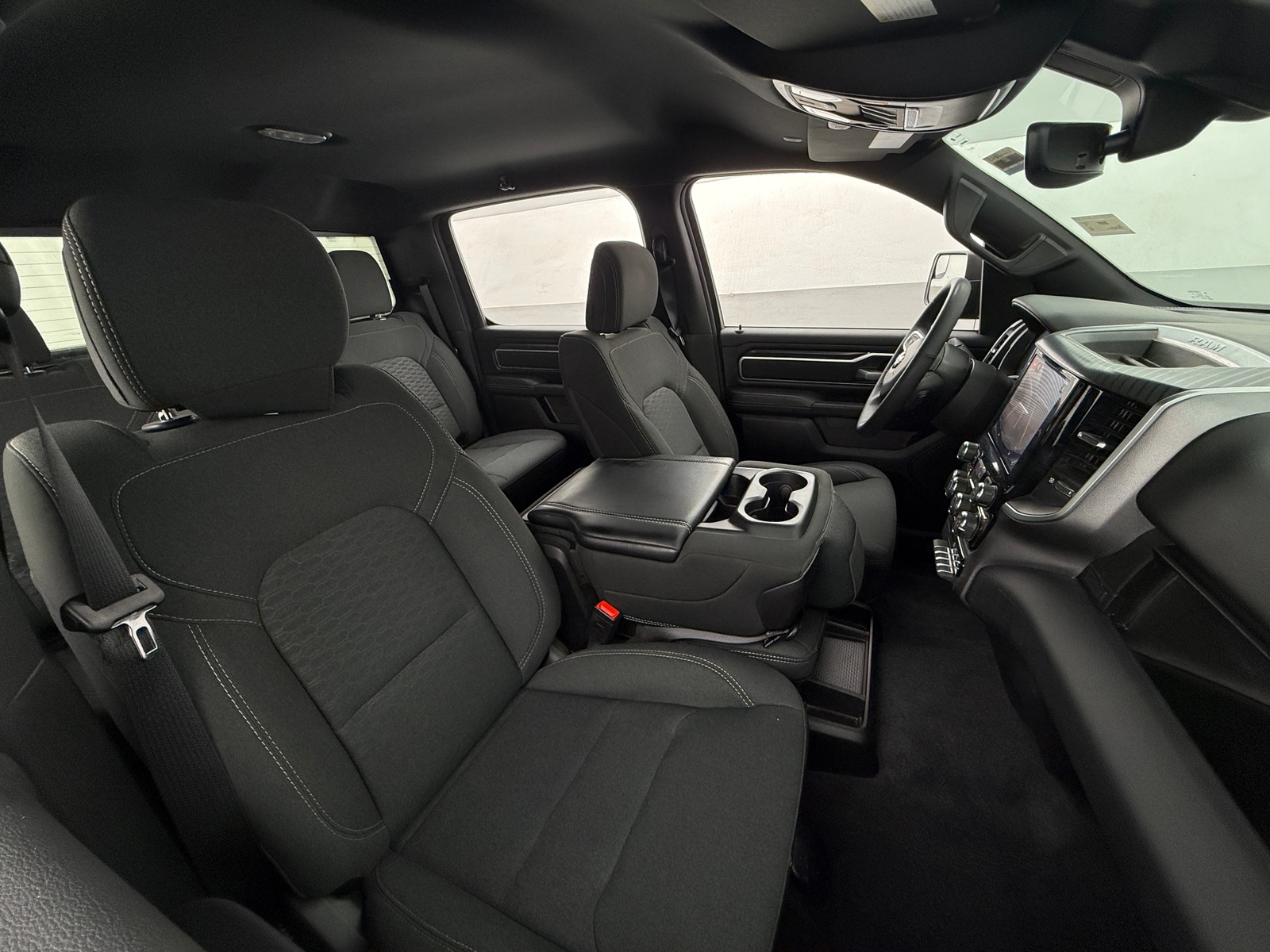 Thumbnail: 2025 RAM 1500 - 2