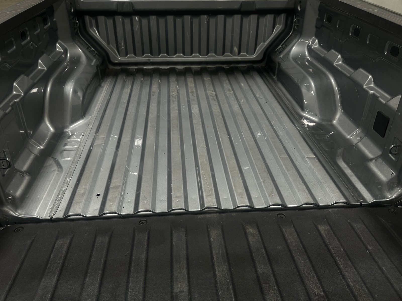 Thumbnail: 2024 Chevrolet Colorado - 7