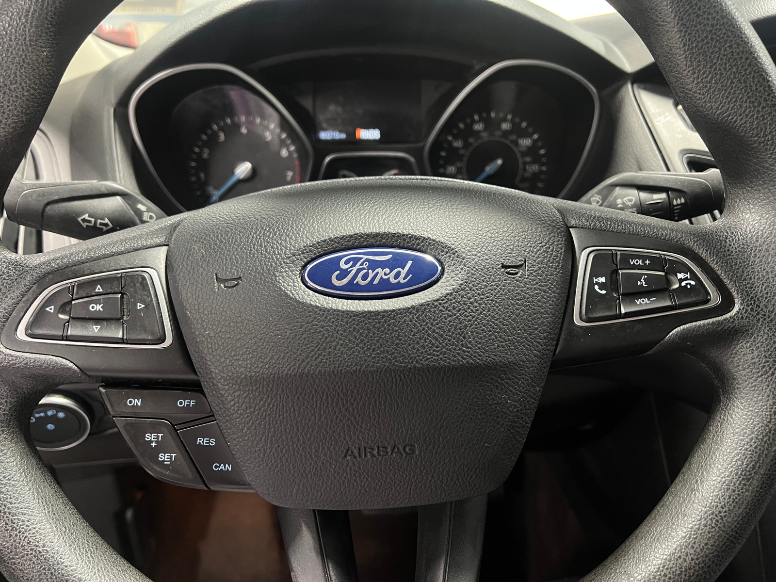 Thumbnail: 2018 Ford Focus - 5