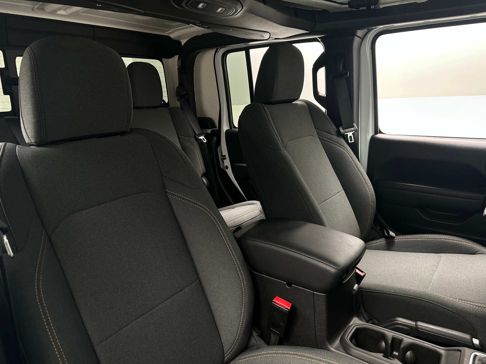 Thumbnail: 2025 Jeep Gladiator - 2