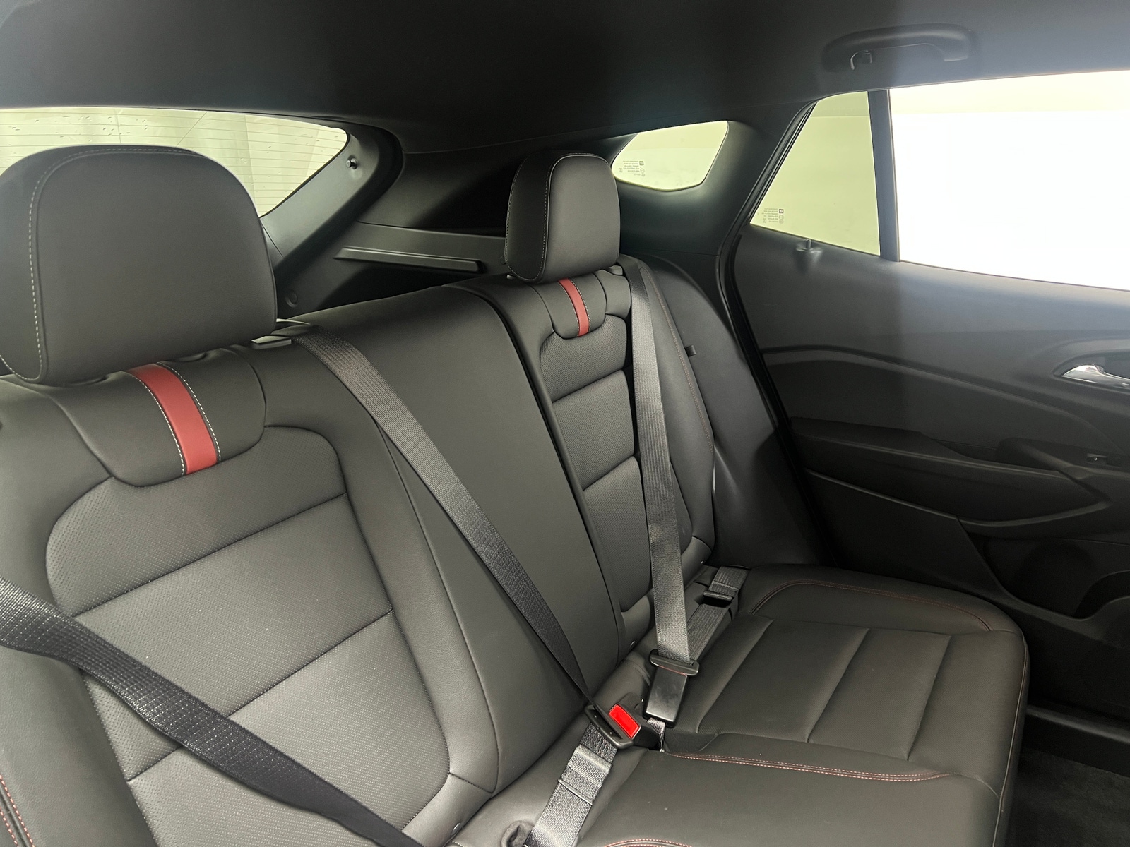 Thumbnail: 2025 Chevrolet Trax - 5